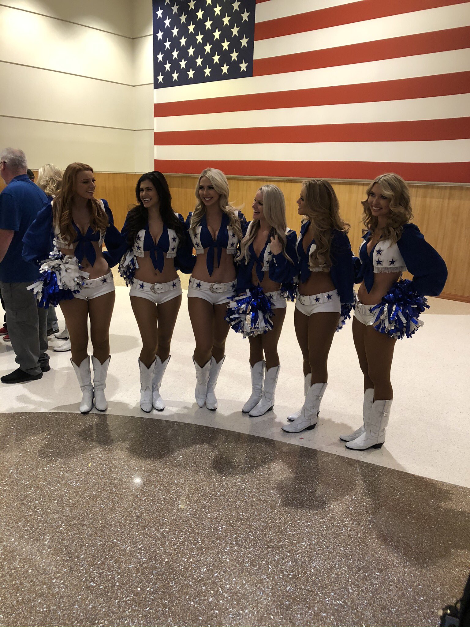 ALAURA ROSEY (@Anthony73861236) / Twitter