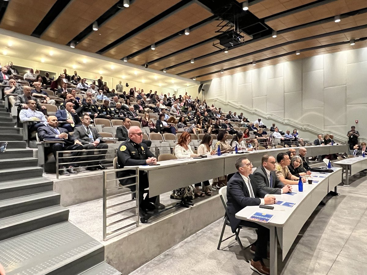 Miami PD tweet media