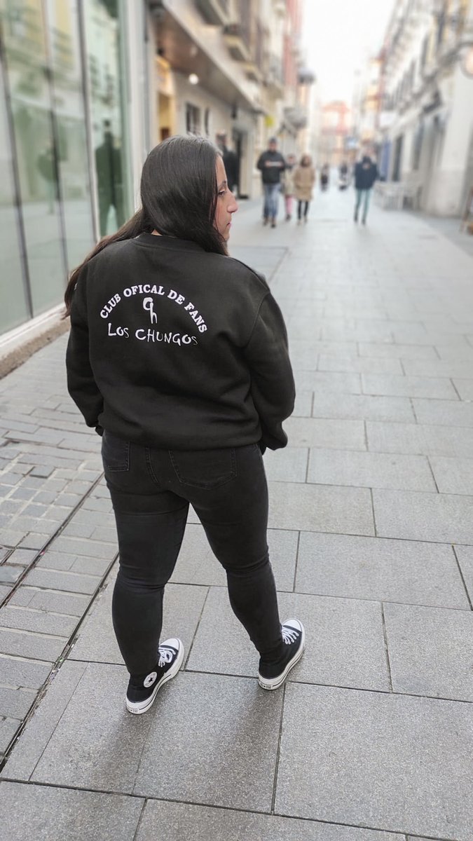 No hay medicina que cure lo que no cura la felicidad ♥️🎭