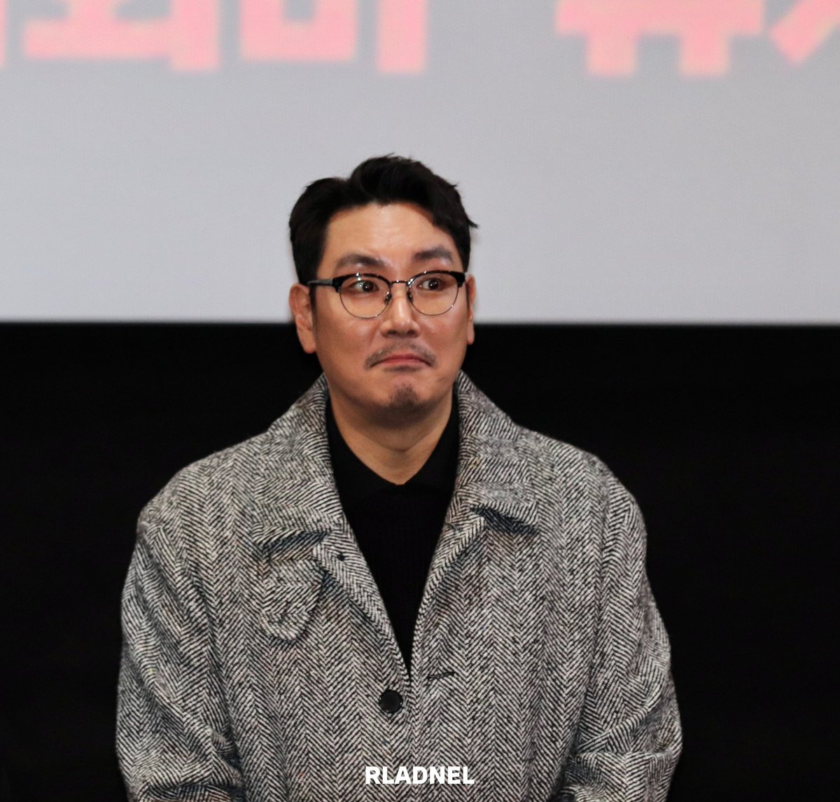 rladnel's tweet photo. 230227 VIP시시회 코엑스 #조진웅 #대외비 https://t.co/IH6tjiXV1V