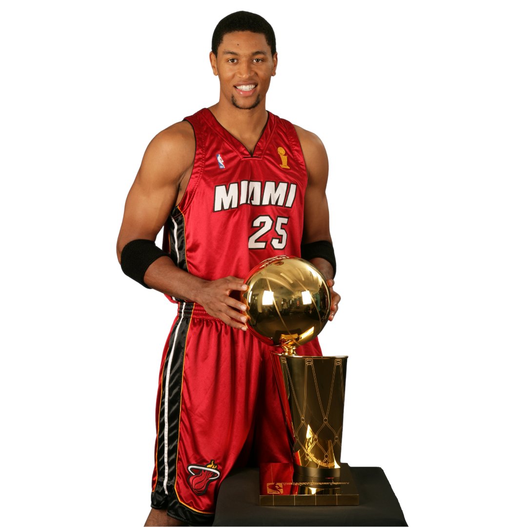 FcaNwmo's tweet photo. Save the Date! Our Annual NWMO FCA Legacy Banquet will be at 5:30 PM at the NWMSU Ag Learning Center. Former KU Star and World Champion from the Miami Heat Wayne Simien will join us. If you wish to attend the event, reach out via email zweston@fca.org https://t.co/vkAhqEuZcD