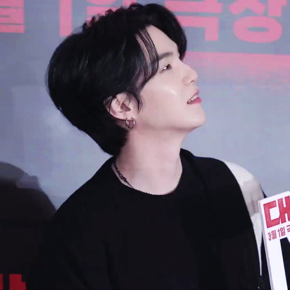 니옆태아니면씅에안찬다ꖮ 。。。。。。