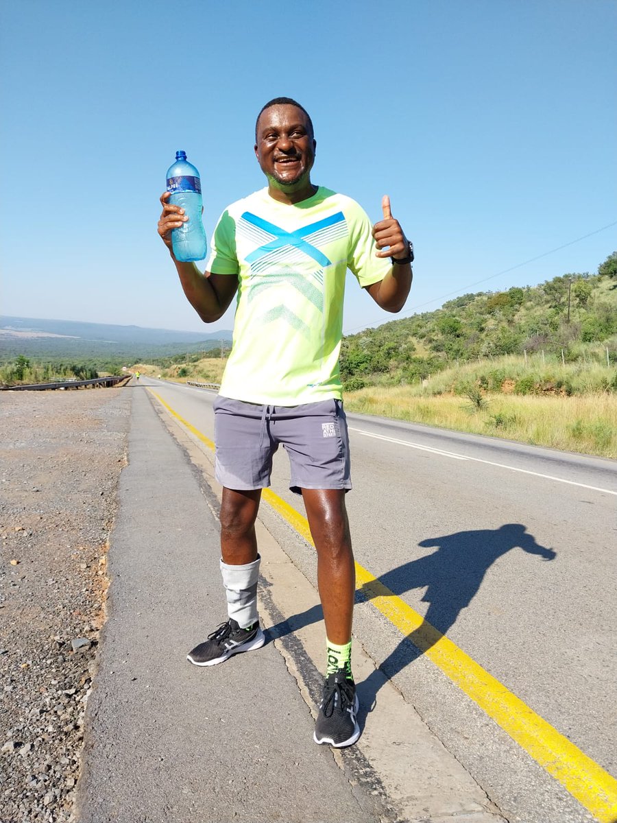 NantapoCarlos's tweet photo. Mafikeng 🏃‍♀️🏃 Family visited Zeerust Horror Hills
#RunningWithTumiSole 
#FetchYourBody2023 
#RunBorisRun https://t.co/nukHWOScfA