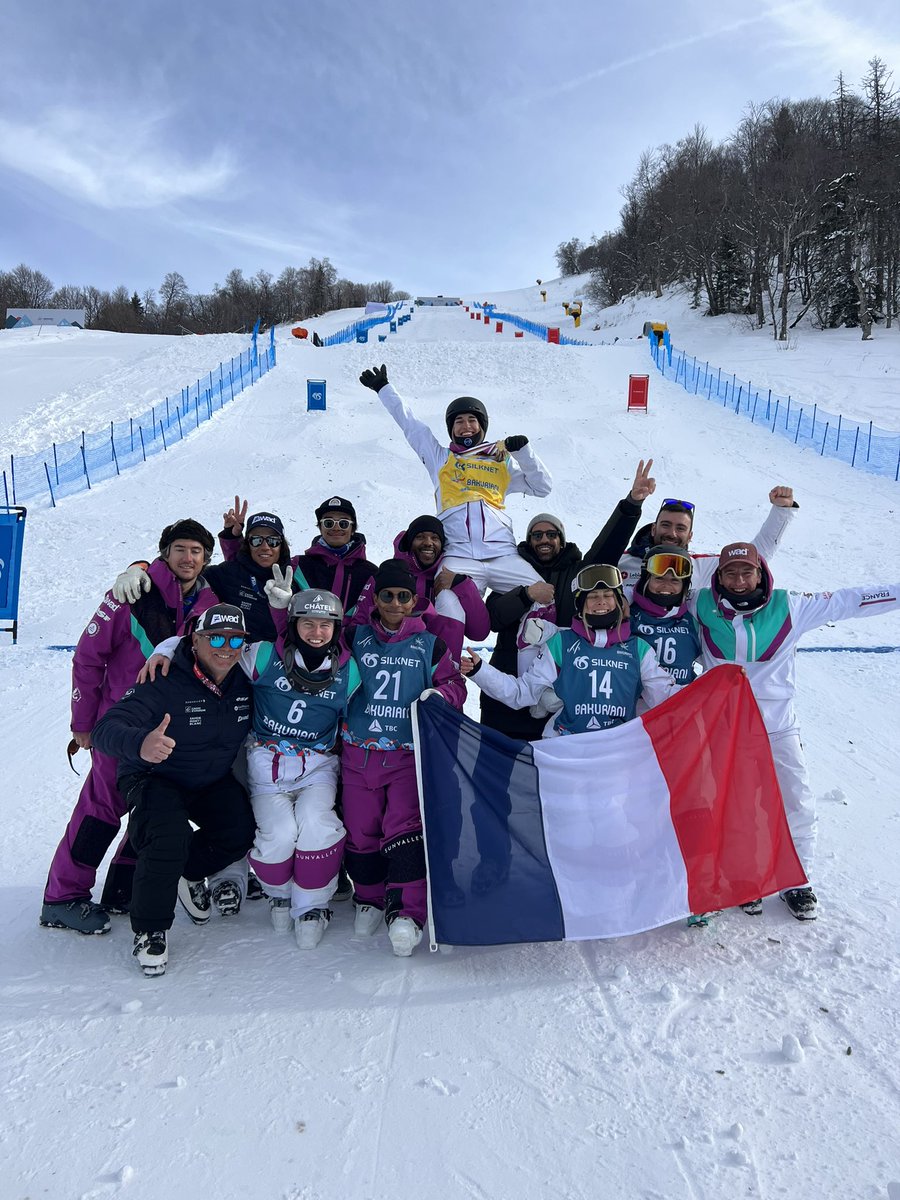 Championne du monde x4🥇
Rien que de le dire ça paraît irréel🙈
C’est la médaille de toute une équipe qui travaille dur tout au long de l’année, qui croit en mes capacités souvent plus que moi et qui me permets de réaliser mes rêves les plus fous 🔥merci à tous du fond du cœur 💜