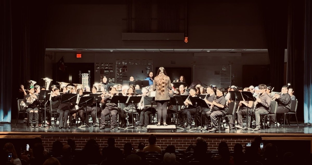 Alexis Sampley tweet media