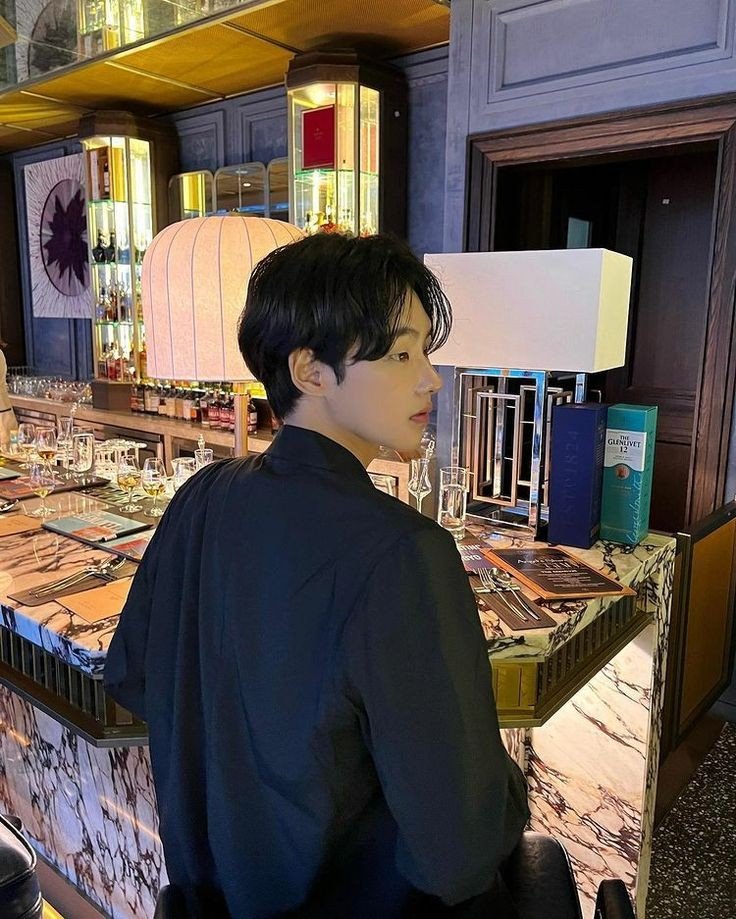 ⠀
͏
͏ ͏ 

⠀⠀⌕  japan | 022623
⠀⠀0131AM —— partying with X04. 
⠀