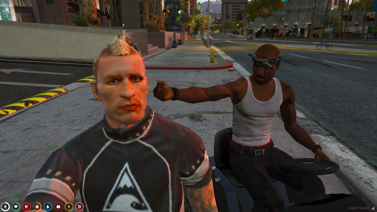I CAN'T BELIEVE I MET 2PAC ON NOPIXEL !! OMG !! 
LIVE RIGHT NOW ON NOPIXEL BABY !! 
twitch.tv/spooodyyy
#zastreams #sacontent #NoPixel #2Pac