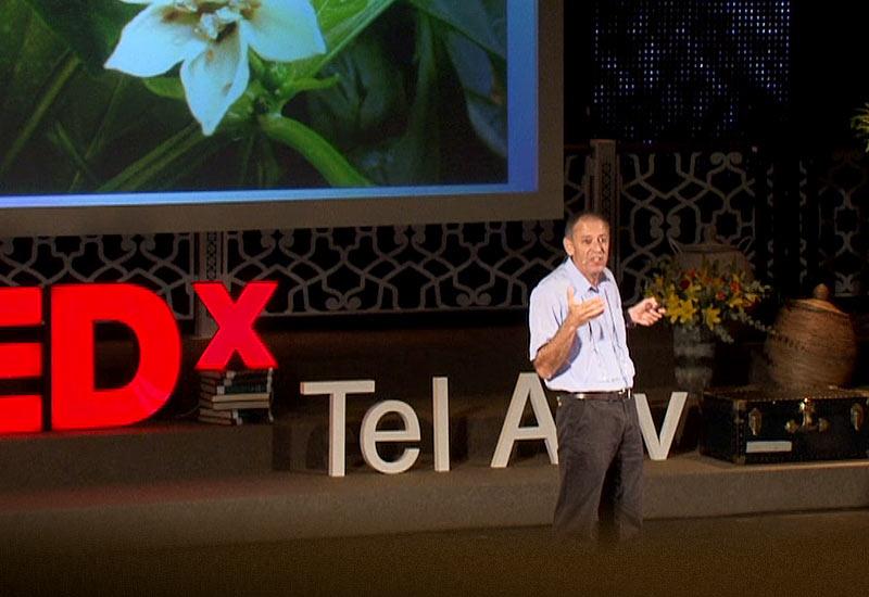 preferredpestoc's tweet photo. What's the difference between a pest and a bug? Shimon Steinberg makes the case for using good bugs to fight bad bugs, avoiding chemicals in our quest for perfect produce. Great perspective!   via: https://t.co/SHSy2LwSig https://t.co/yrmdegyS4H