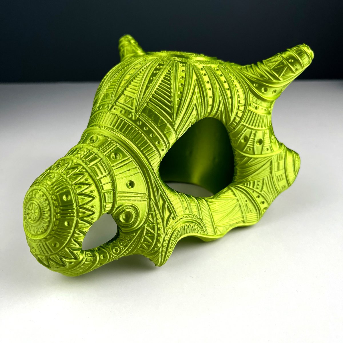 BambulabGlobal's tweet image. We couldn&apos;t help ourselves 😍 we loved the Ornate Mew skull by @ChelsC423 so much that we went ahead and also printed the Cubone Skull as well! This was printed in @extrudr Venom Green Biofusion - The model is available on @Thangs3D  - bit.ly/3YTWJVp