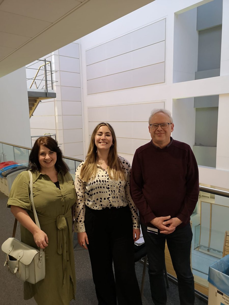 Madeleine Hurry tweet media