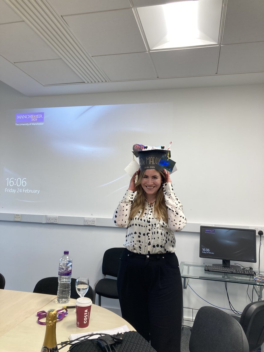 Madeleine Hurry tweet media