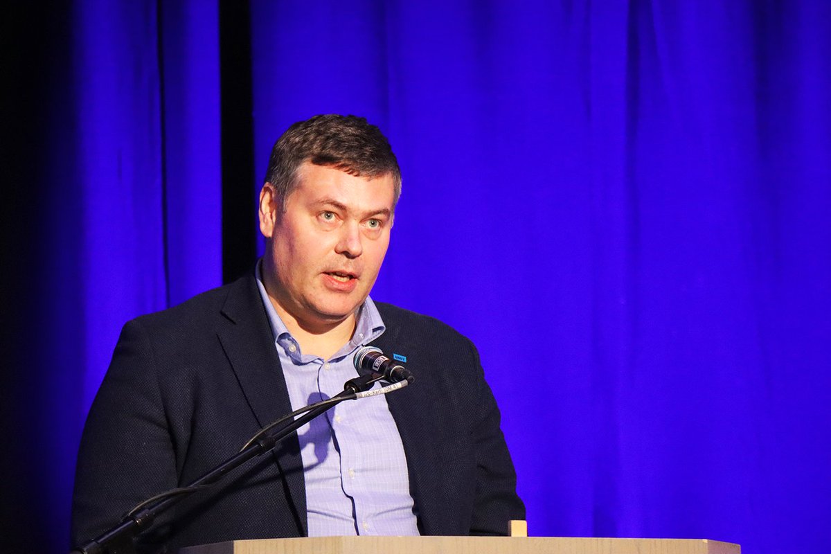 Auka þarf fjölbreytni í íþróttastarfi, að sögn Jóhanns Steinars Ingimundarsonar, formanns UMFÍ. Hann var með ávarp á þingi KSÍ í dag.

#KSÍ