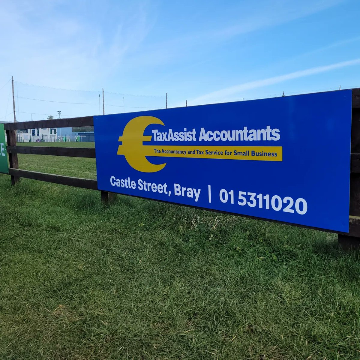 BrayEmmets's tweet photo. Thank you to all our sponsors. Here are some of our recent pitch side sponsors. We still have a few spaces available. If anyone is interested, please contact brayemmetsadvertise@gmail.com https://t.co/wwcVuGXHF4