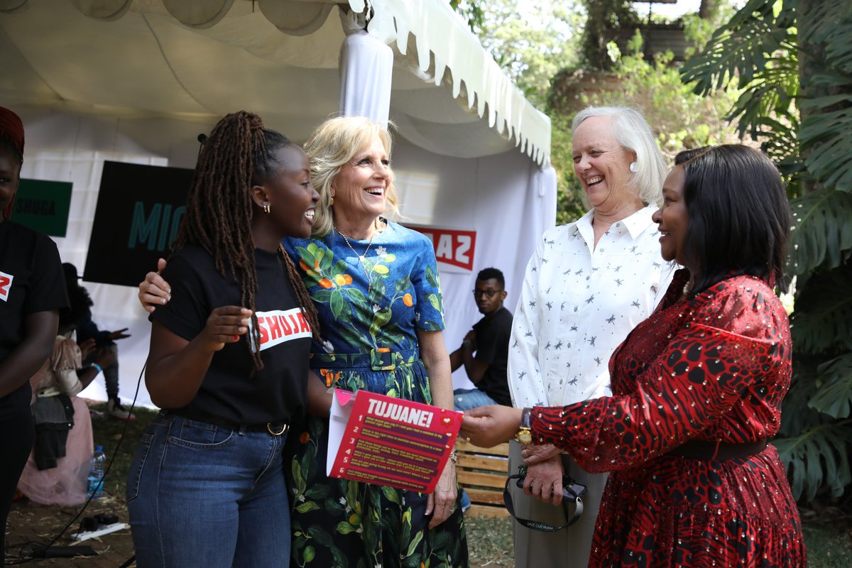 Kenyan energy is so vibrant! <a href="/FLOTUS/">First Lady Melania Trump</a> dropped by the <a href="/ShujaazInc/">Shujaaz Inc</a> #Konnect Festival to see firsthand young people’s extraordinary enthusiasm to advance a more prosperous and secure future. #FLOTUSinKenya