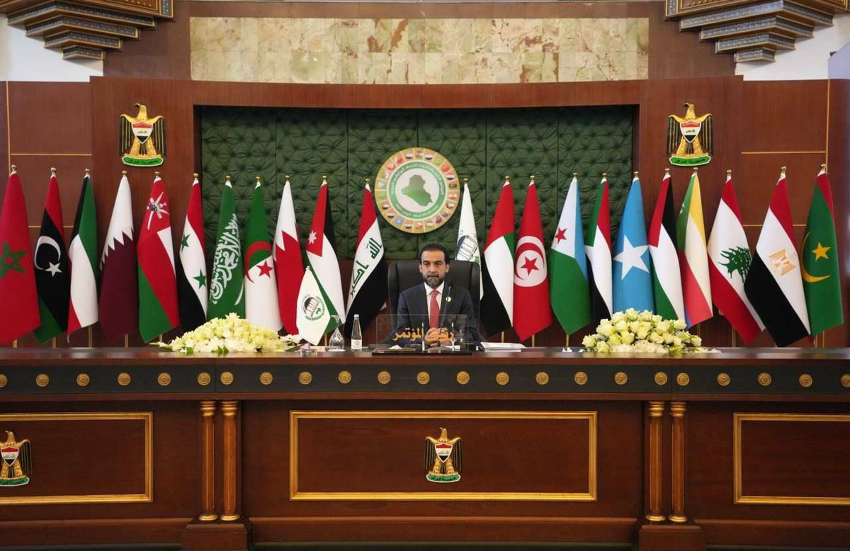 BasimAlanbari's tweet photo. عادت بغداد من جديد لتحتضن الاشقاء العرب في خطوة تأريخية مهمة تجسد عمق العراق وعلاقته في محيطه العربي، شكراً للرئيس الحلبوسي والشكر موصول لكل من سعى للم شمل العرب في دار السلام  #الدعم_العربي_للعراق https://t.co/9XwkbZcogu
