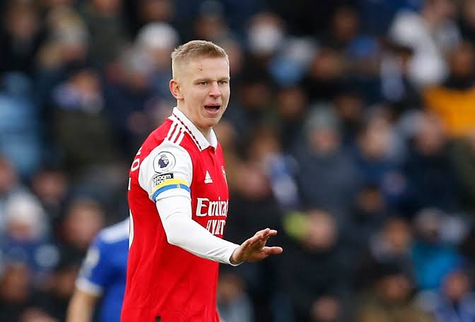 _DTUPNoticias's tweet photo. 💬 ¡SUFRIDA VICTORIA GUNNER!

👍 El Arsenal mantiene el liderato luego de ganar al Leicester por 0-1 en el Kings Power Stadium. Los Gunners amplían su distancia a 5 puntos su principal perseguidor (el Manchester City). ⚠️

#PremierLeague #Arsenal #LeicesterCity https://t.co/zeQcroqHYh