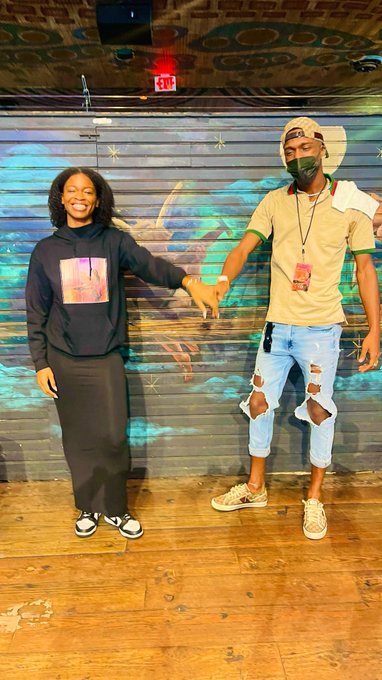 2 pic. “ Ladies & gentleman ,
   I bring to the stage 
   The one , the only
   Ari Lennox ” ❤️ https://t