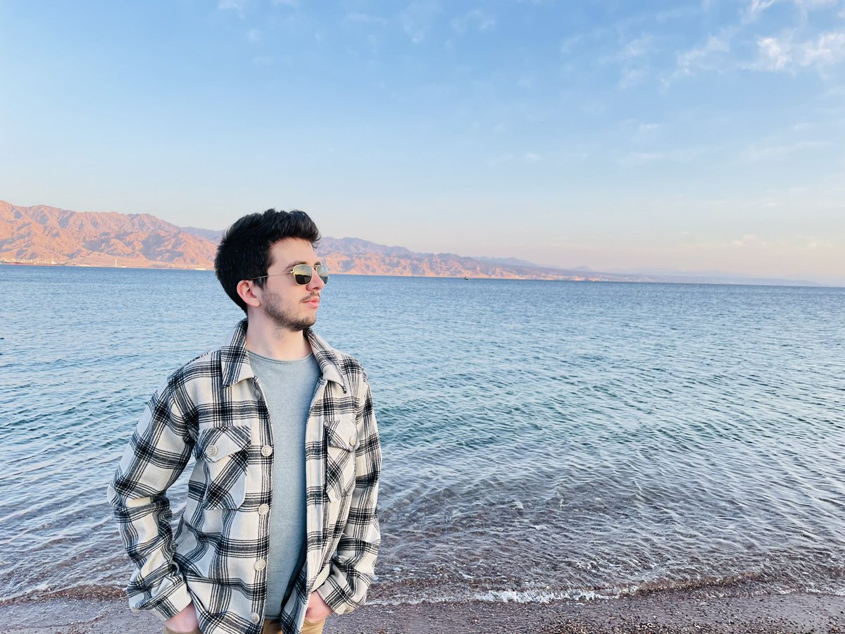 Tal_ZDK's tweet photo. Beach day with @LukeSkinn ❤️🌊🌄🌅 https://t.co/66KiAPtOHP