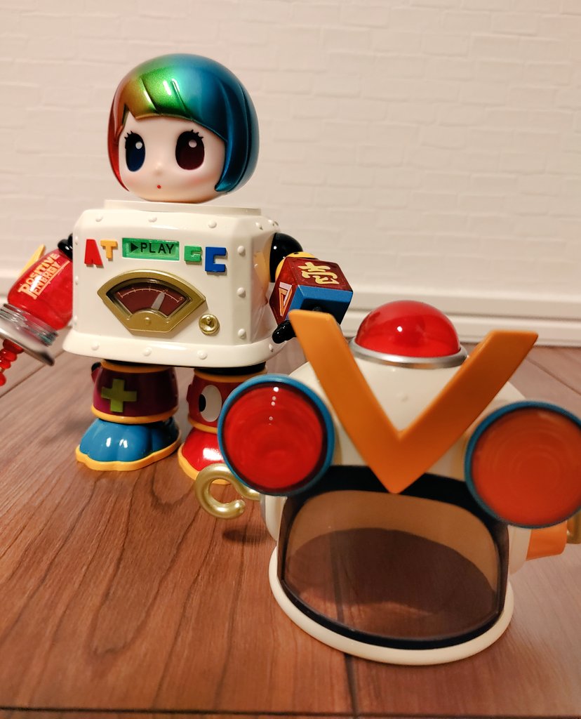 1727yunikino's tweet image. いざ開封！！
はい、げきかわー🙌
これはいい。サイズ感もちょうどいい。なにもかもがいい。
語彙力なくなるやつw

置く場所整理せな。

#POPMART大好き
#HAPICO