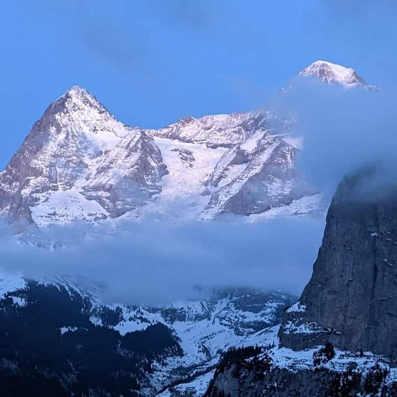 TheSkiClub's tweet photo. Weekly rep round-up!
Life in the mountains is looking pretty fun, have you joined our reps in resort yet?
Find out more: https://t.co/pVXeRKbPaR
#SCGB #SkiReps #ResortReps #SCGBReps #SocialSkiing #Offpiste #Skiing #Snowsports #Wintersports #SCGBHolidays #SkiHolidays https://t.co/cKCNWLrTJ8