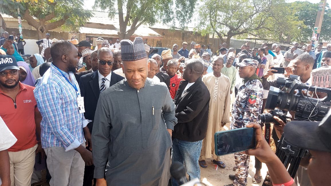 MissPearls's tweet photo. The Incoming Vice President of Nigeria, Dr Datti Ahemed, has Voted! 🔥

#NigeriaElections2023 #NigeriaDecides2023 https://t.co/AO3nmUK00k