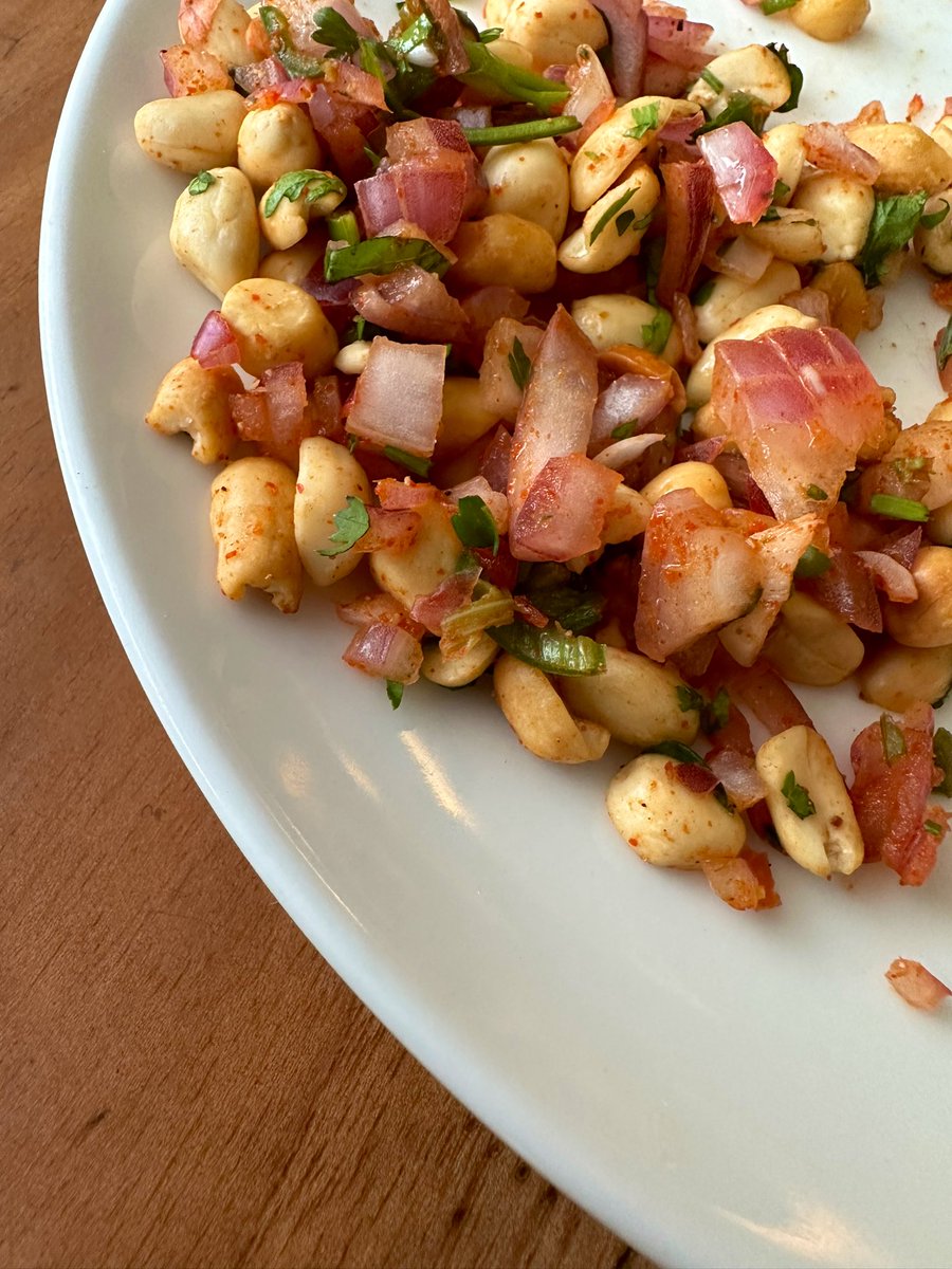 Masala Peanuts Ka King <a href="/KayzerSoze/">Shashank Bansal</a> ✨