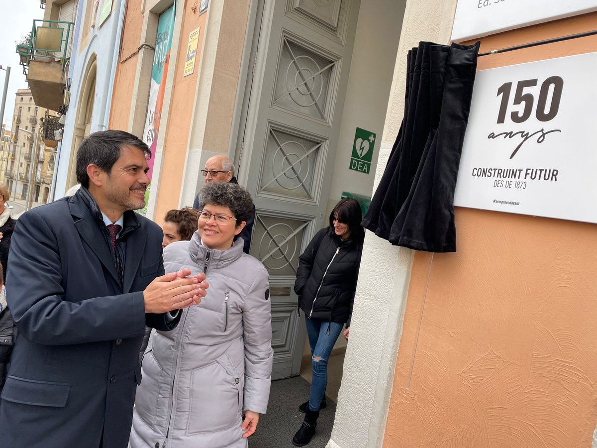 ajigualada's tweet photo. L’escola @MDPIgualada celebra aquest any els seus 150 anys d’història. Avui s’ha fet el primer acte institucional per commemorar aquesta efemèride. https://t.co/kjbM2gM519