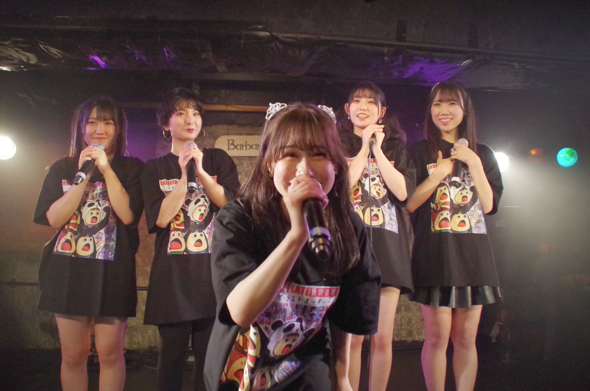 gentsukigurasy's tweet photo. 12月18日(日)
INDIVIDUAL PLATE
最後の晩餐
～トリ・ザ・ラストオーダー～
#INDIVIDUALPLATE 🍽️
#代々木Barbara 
#取り皿フォト 
#天空橋智優 さん
#鷲山加奈 さん
#ベティちゃん 敬称略(´ω` ) 
#鈴木みなよ さん
#星野唯 さん
#代々木バーバラ

大ミスして消えたデータが一部復活しました👏(；´∀｀) https://t.co/yInVVGkZ9n
