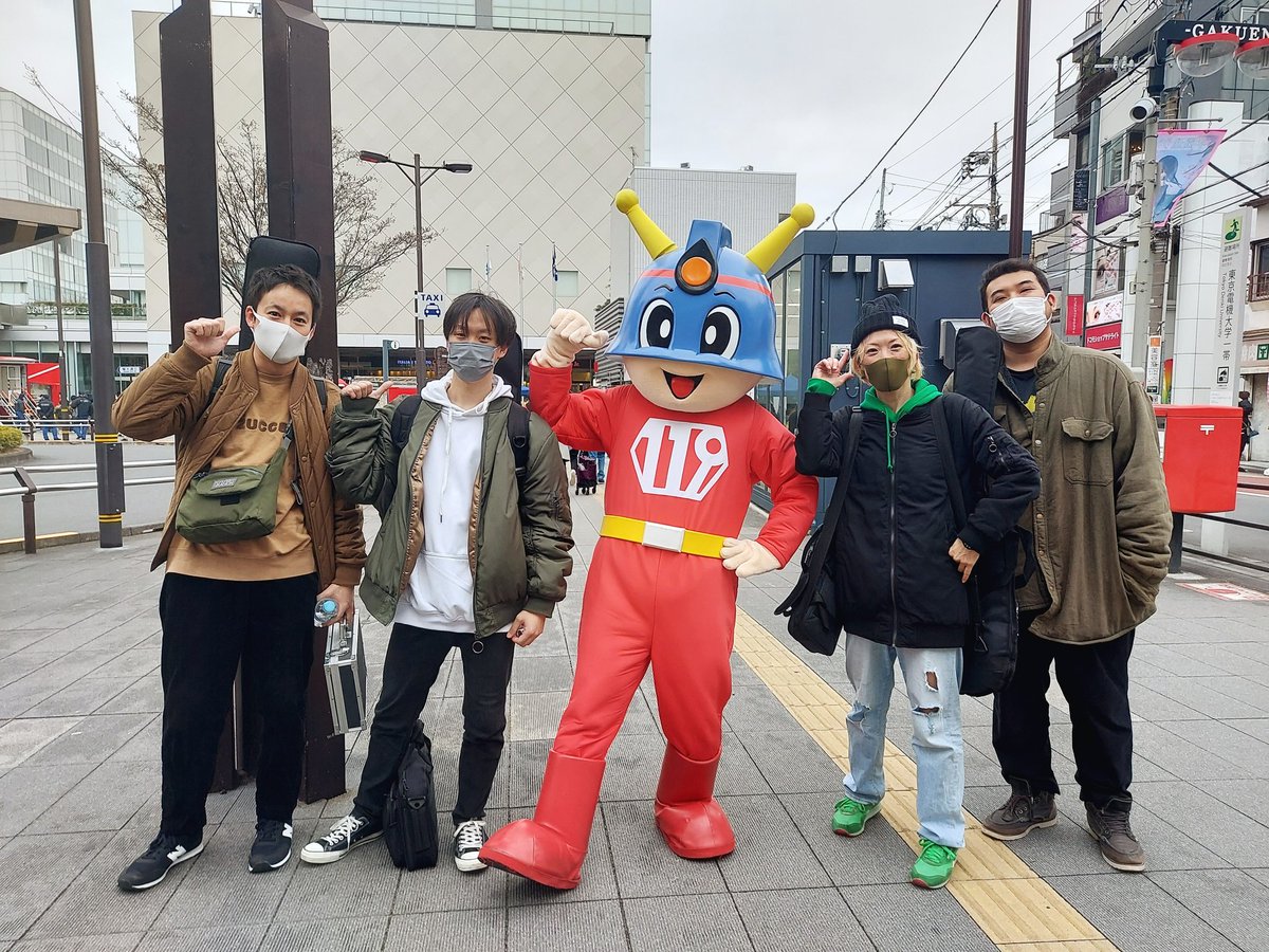 perachupa's tweet photo. アー写 https://t.co/BOcO5ECQYH