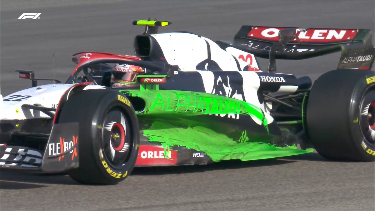 F1's tweet photo. The art 🖼️                           The artist 🧑‍🎨

#F1 #F1Testing https://t.co/cZI3InZUUW