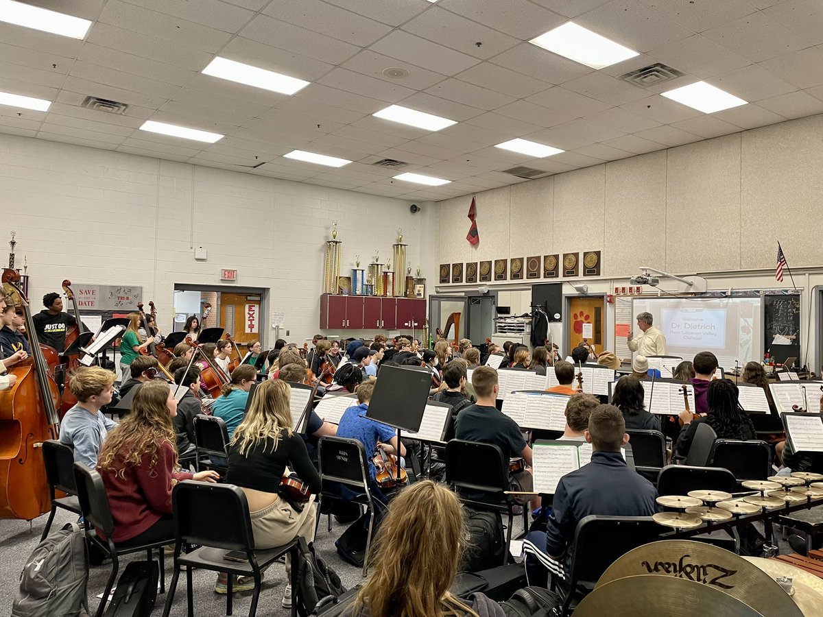 Our guest conductor today was this year’s MD Senior All State conductor, Dr. Dietrich from Lebanon Valley College! <a href="/BHSAACPS/">Broadneck HS</a> <a href="/MusicAACPS/">MusicAACPS</a> <a href="/ApexArts_aacps/">Apex Arts AACPS</a> #aacpsawesome
