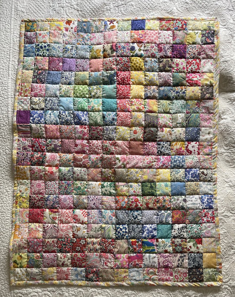 DaughterofNan's tweet image. First ever attempt at a quilt! Not perfect but adequate 😁 #quiltingtwitter #crafttwitter
