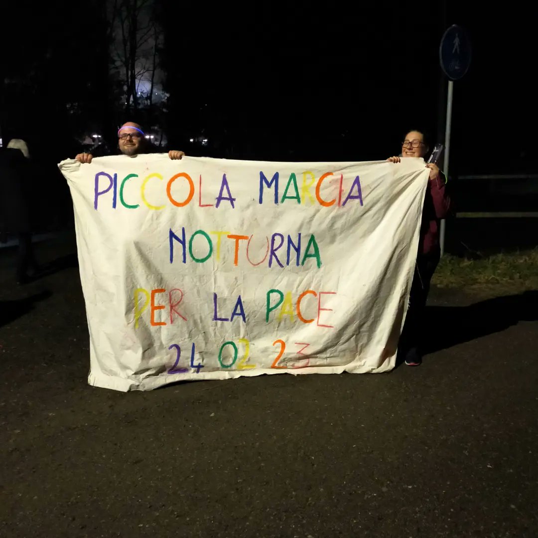 cuochinaeffe's tweet photo. Ieri sera da Castellanza all'approdo dei Calimali a Fagnano Olona - 150 persone! #nomorewar #pace #nonviolenza #incammino #costruttoridipace ☮️ https://t.co/jM3ZBqoXwS