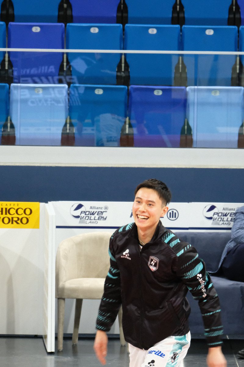 seria_vb's tweet photo. バレーボールをするのが、
ボールを追いかけるのが、
本当に楽しそうだなと思う。
#Padova
#AllianzCloud
#Feb05 https://t.co/gU1iPqth1l
