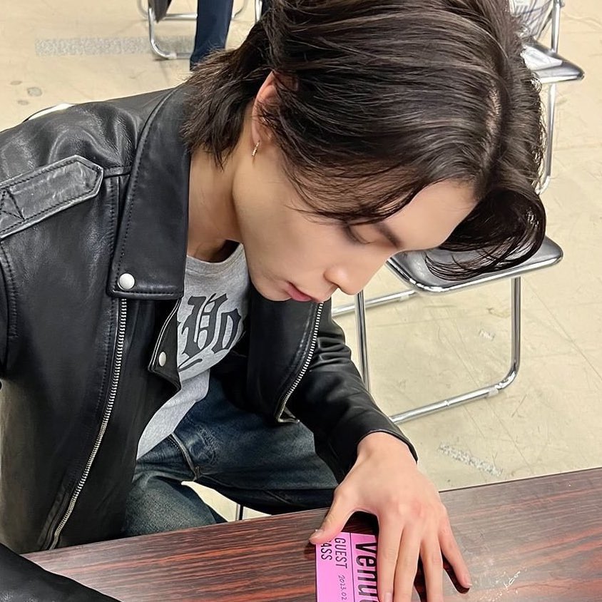 johnsuhjohnny's tweet photo. https://t.co/QNjlFXhPF4