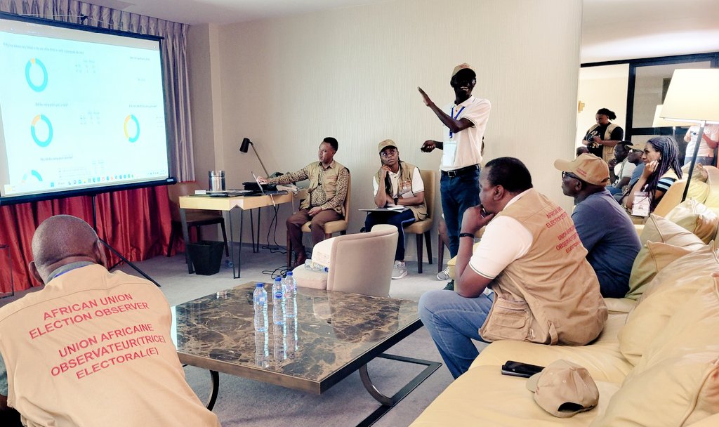 NOW: Mid day briefing

 #AUEOM Coordinator briefing Head of the African Union Election Observation Mission, H.E. <a href="/4thPresidentKE/">Office of the 4th President of Kenya.</a> on the opening process of the #NigeriaElections2023 

 #NigeriaDecides 🇳🇬
#NigeriaDecides2023

🗳 Democracy in Action!!! 🗳