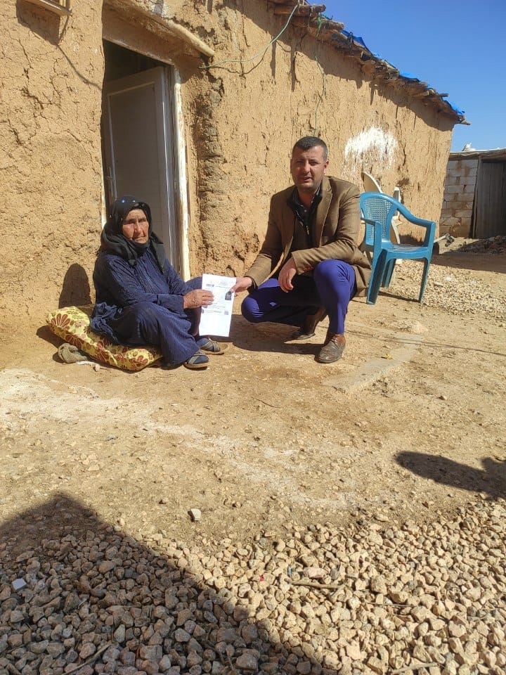 #AdresteNüfusHizmeti kapsamında müdürlüğümüze gelemeyen vatandaşımızın TCKK işlemleni ikamet adresinde alarak hayır duasını aldık.. #HayatınızınHerAnında
 <a href="/sefikaygol/">Şefik AYGÖL</a> <a href="/TCNufus/">Nüfus ve Vatandaşlık İşleri Genel Müdürlüğü</a>
<a href="/HarranKaymakam/">Harran Kaymakamlığı</a> <a href="/HASANBASARAN07/">Hasan BAŞARAN</a> @Bilalyetgin63