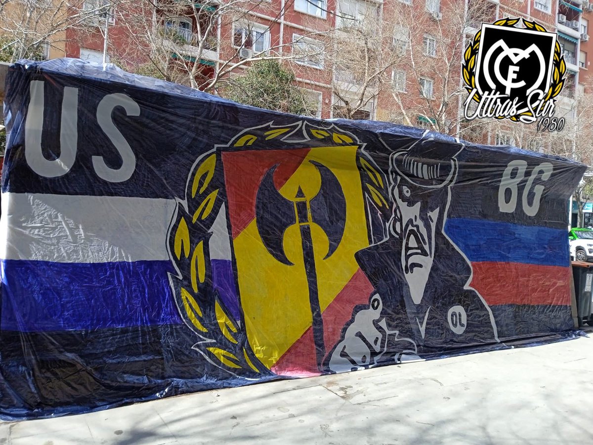 FondoSur_1980's tweet image. Une amitié indestructible.
Una amistad inquebrantable.
#BadGones #UltrasSur