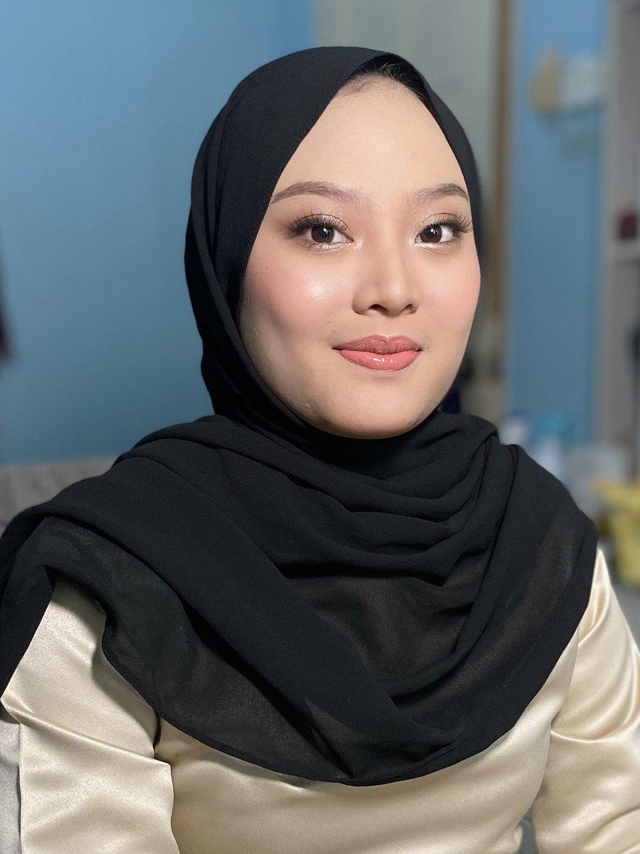 atendoesmakeup's tweet photo. Aina | Engagement | Beranang ππ°π»ββοΈ
.
#muabangi #muabangimurah #makeupnikahbangi #makeupsandingbangi #makeupeventbangi #makeupdinnerbangi #makeupphotoshootbangi #muaputrajaya #muaputrajayamurah #makeupnikahputrajaya #makeupsandingputrajaya #muakajang #muadengkil #muasepang https://t.co/dVpjFG4hpg