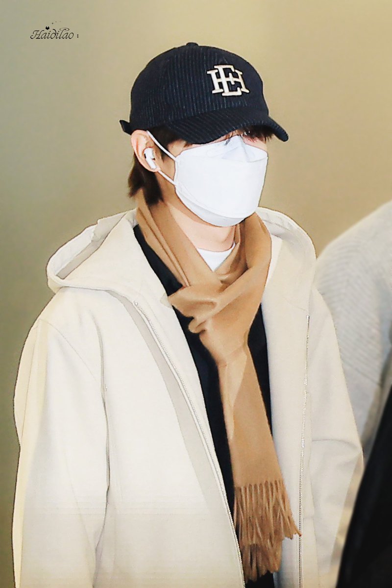 haidilao0323's tweet photo. 230220 ICN 
#런쥔 #RENJUN #黄仁俊 #仁俊 https://t.co/6XKLAIDLhh