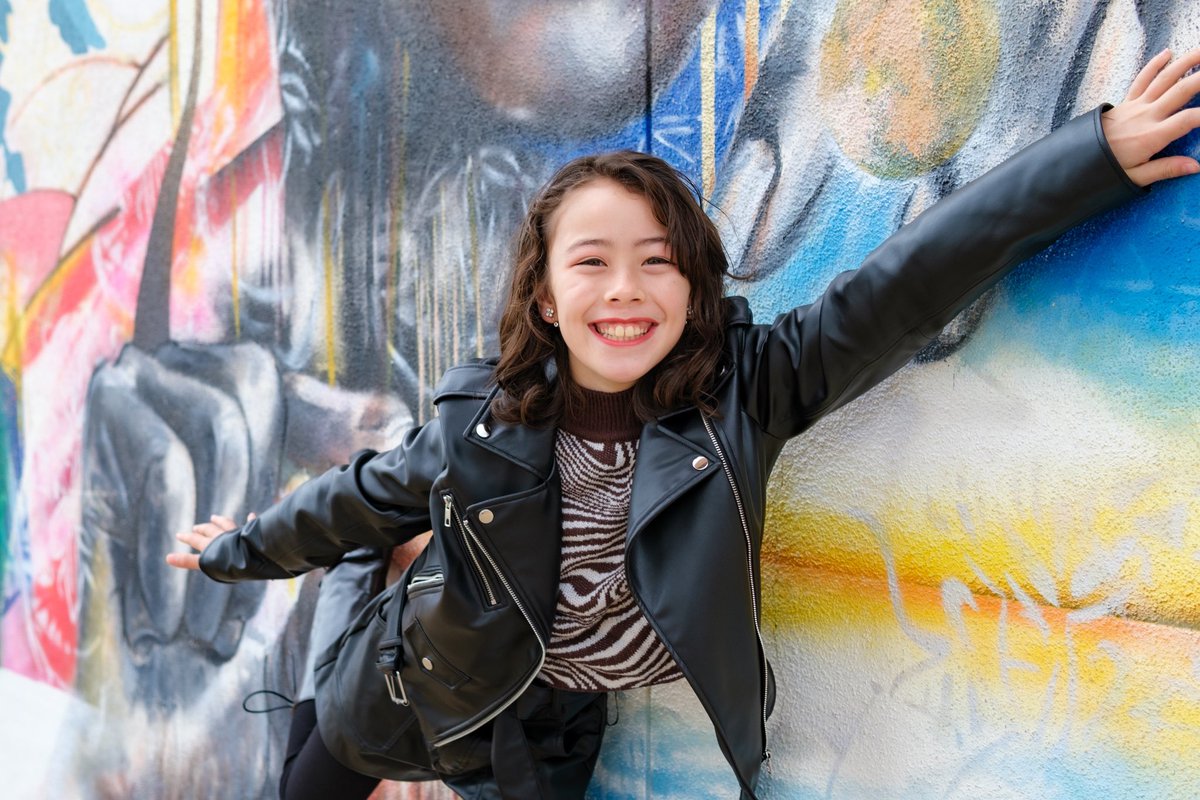 2525arisa2's tweet image. @ryu_cosportrait さんに教えて頂いた壁画でこのはしゃぎ様！さっきまでのクールな人は一瞬でお笑いに変身😆
また行きたいな〜
#KOBE #ロケーション撮影 #mixmodel