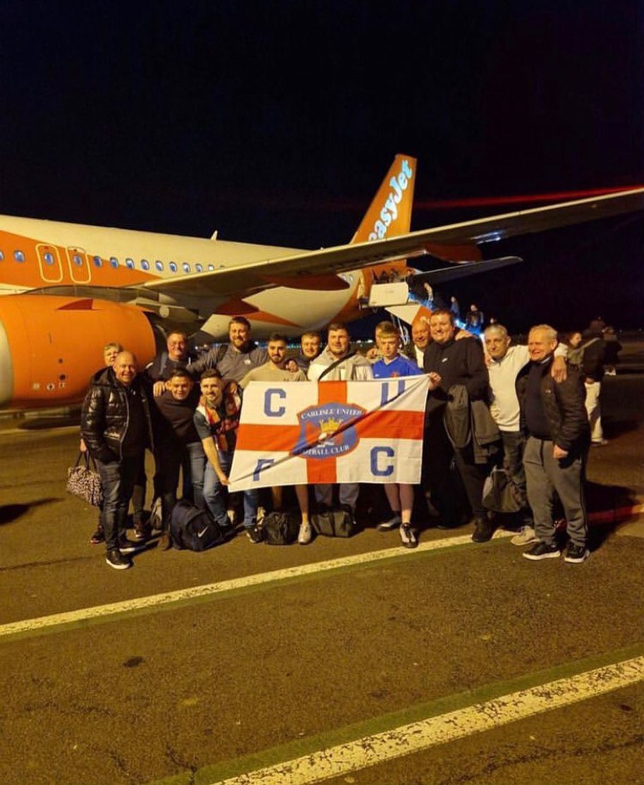 CasualChaps's tweet photo. Carlisle fans on the long trek to Crawley today. Flying from Edinburgh to Gatwick 👏🏼👏🏼 https://t.co/paHvsVfzHL