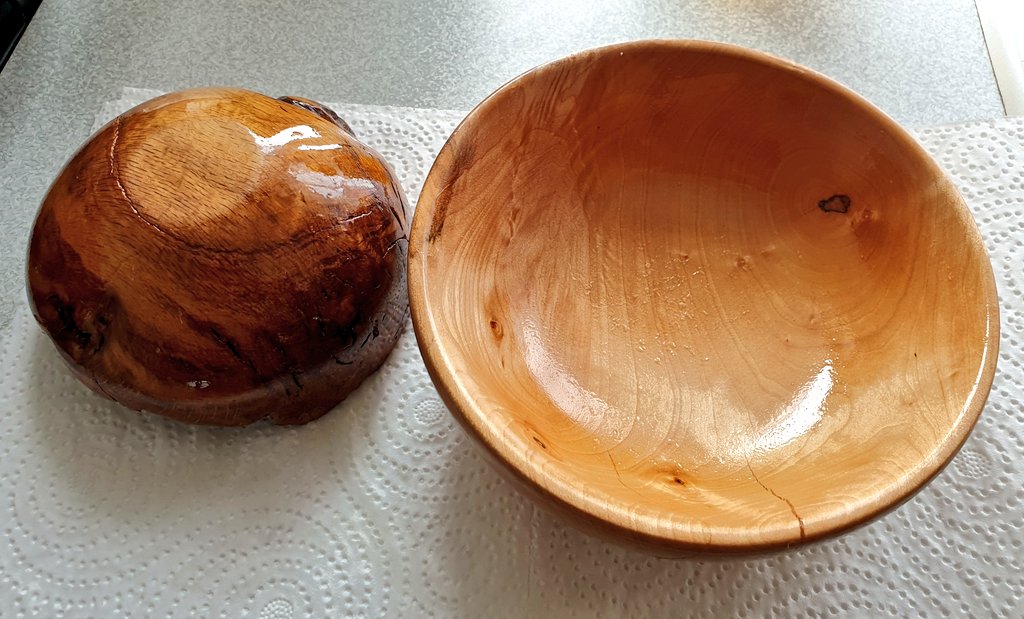 Peter18493450's tweet photo. Two old pieces revisited, needed some feeding, Swiss maple and French oak bowls. #firewoodturning https://t.co/Tk8ngHIbQd