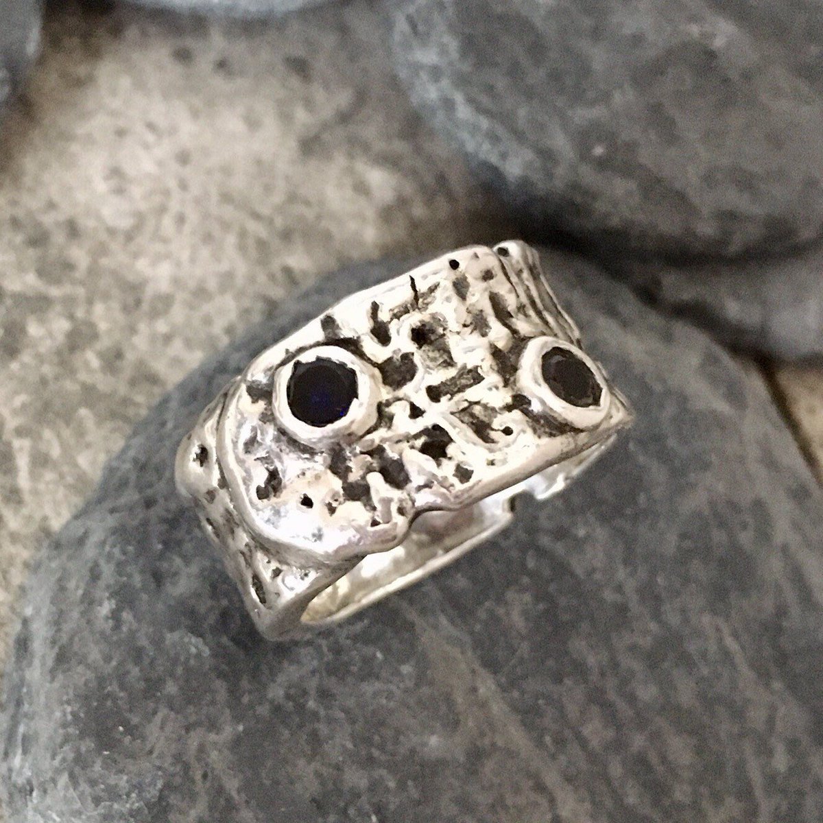 KimPatt1968's tweet photo. Excited to share this item from my #etsy shop: #rusticring #oneofakind #silverring #handmadering #rings https://t.co/kYXe83BfX8 https://t.co/XavIH0SFq4