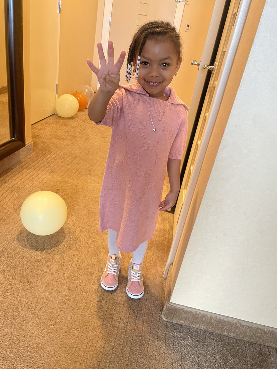 IvFishXHXM's tweet photo. My baby girl is 4!!! SMH I don’t know where the time goes However I know exactly where my love loyalty honesty integrity willingness and all that other great shit stem from and Go 2!!!! #HappyGdayPlumxess 2/23 https://t.co/T03FFmI8yJ