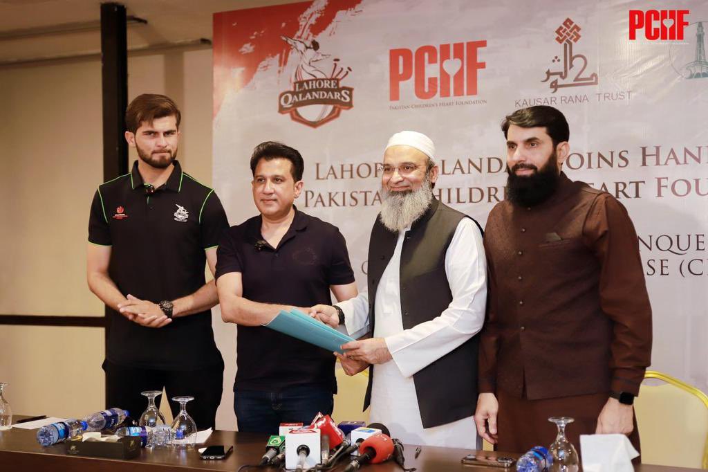 Thrilled for @CHDHospital #PCHF & @farhanahmadPK! Our organization,dedicated to saving lives of children born with a hole in the heart #CHD has joined hands with @lahoreqalandars #Qalandars on our journey to #ConqueringCHD in Pakistan.
#QalandarsHaveHeart #MySecondInnings #CHHRI