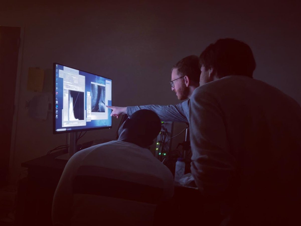 Michelle Itano (@michelleitano) on Twitter photo The lightsheet has landed! 🔬🤩🎉
After a lot of preparation and a full week of install, we were thrilled to see some images of distinct nuclei in dense regions of cleared mouse brains and are excited to welcome the <a href="/ASIImaging/">Applied Scientific Instrumentation</a> ct-dSPIM to the <a href="/UNC_NMC/">UNC Neuroscience Microscopy Core</a>! The lightsheet has landed! 🔬🤩🎉
After a lot of preparation and a full week of install, we were thrilled to see some images of distinct nuclei in dense regions of cleared mouse brains and are excited to welcome the <a href="/ASIImaging/">Applied Scientific Instrumentation</a> ct-dSPIM to the <a href="/UNC_NMC/">UNC Neuroscience Microscopy Core</a>!