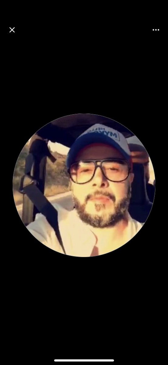 iamaryom's tweet photo. @M_A_Alabbad على هالوجه ماقدمت شي مفيد للمجتمع  بس مخلص الاكسجين عالفاضي https://t.co/YqtO0TFMCX