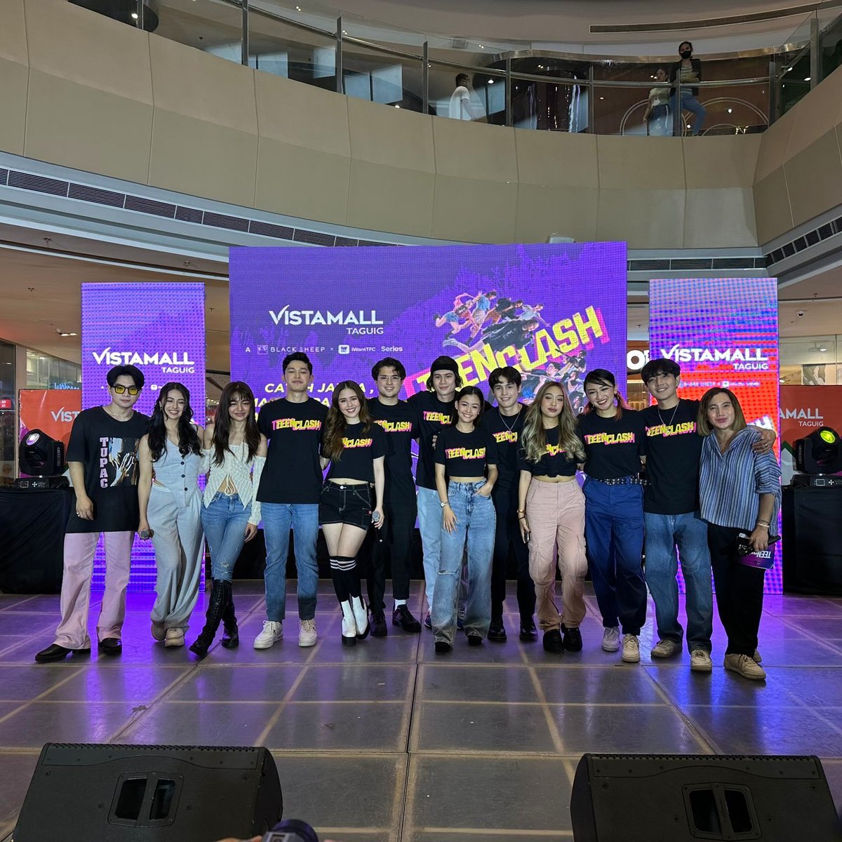 starhuntabscbn's tweet photo. LOOK: #RalphGail and #KoDrea together with the cast of #TeenClash for another #ClashSessions at Vista Mall Taguig! ✨

@ralphhmalibunas @struggail @kobierbrown @iamandiabaya https://t.co/v0egrg5aKq