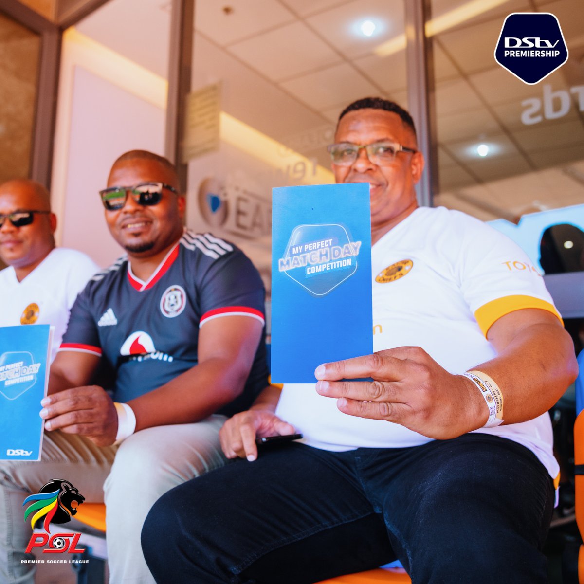 BabizeBonke_ZA's tweet photo. Stadium status! 💫
Eugene, his friends and Lunga have touched down at @FNBStadium for the #MyPerfectMatchDayExperience stadium experience🏟⚽️
Let's hear their #SowetoDerby predictions? https://t.co/gsZifdkY8G
